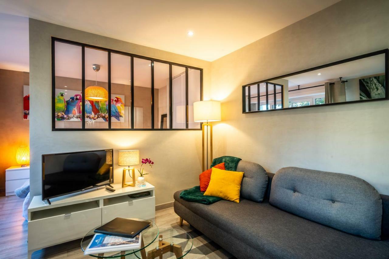 Le Chatelet- Parking Gratuit - Cosy Et Design - A 10 Mn De Geneve Annemasse Zewnętrze zdjęcie